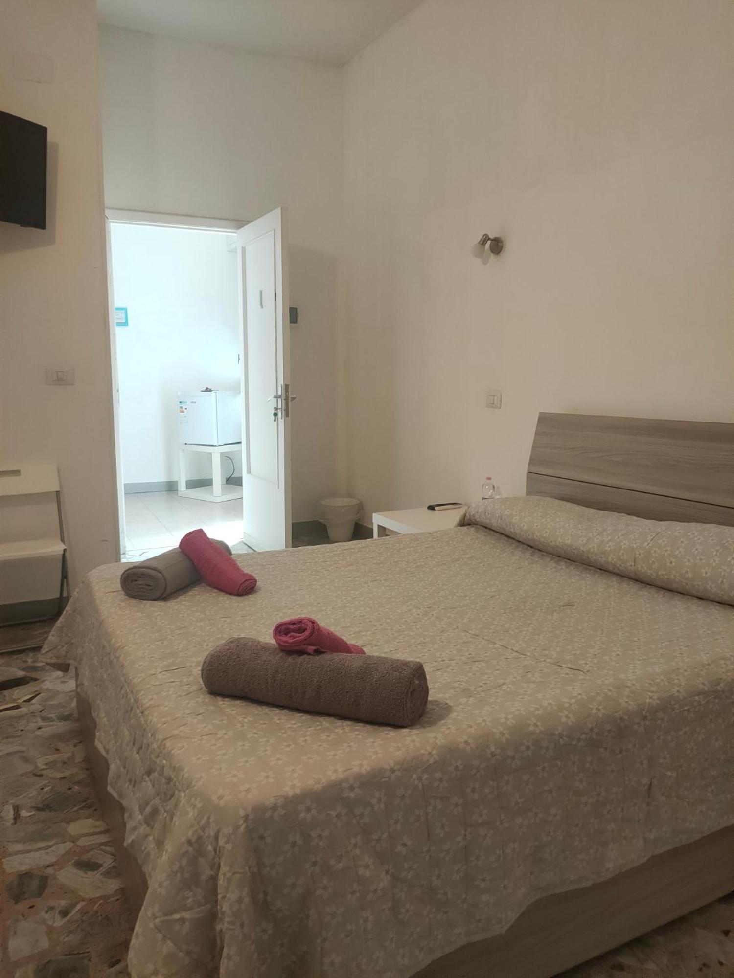 Catania Airport Room Bagno Privato In Camera Exterior foto